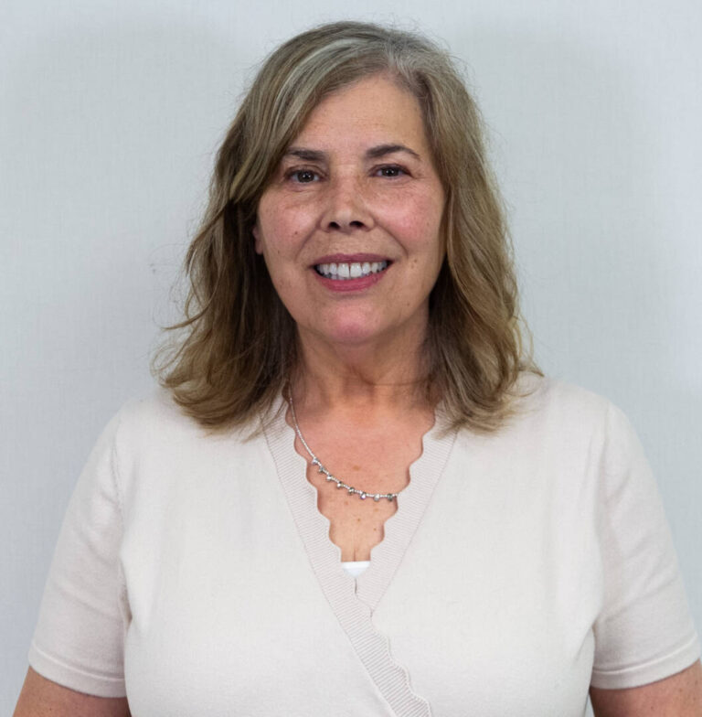 Julie Dean Provider Photo 768x784