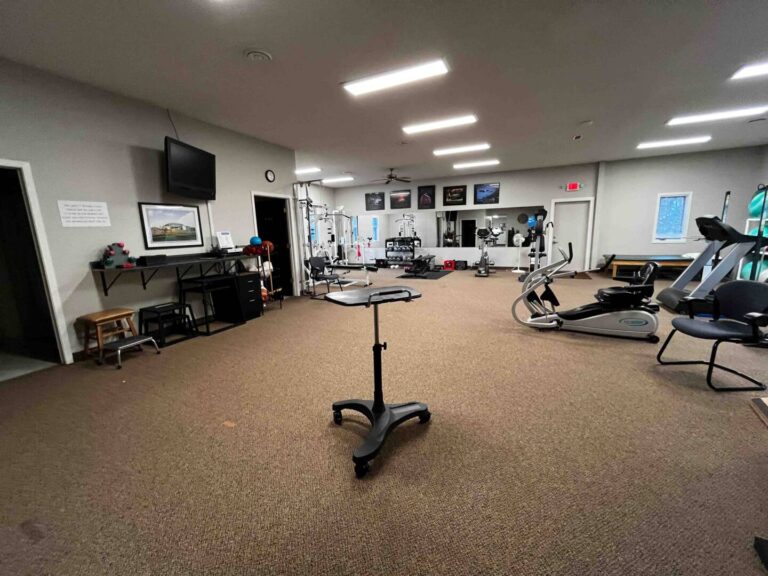 Poplar Clinic Interior 1 768x576