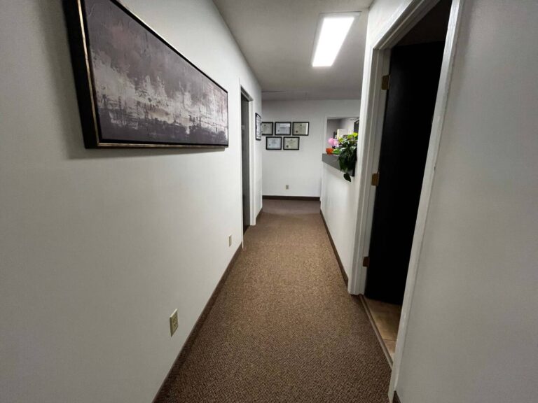 Poplar Clinic Interior 4 768x576