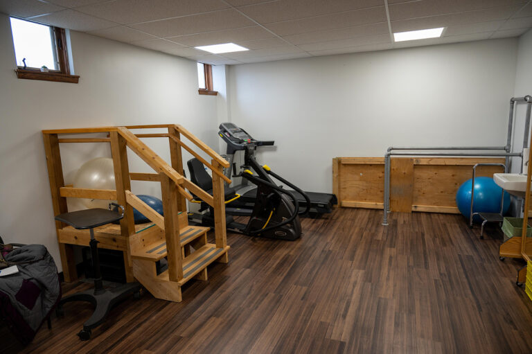 Washburn Clinic Physical Therapy 1 1 768x511