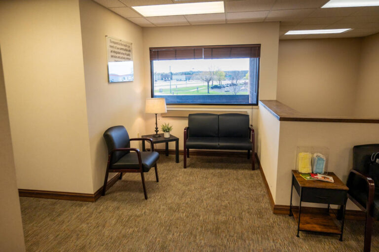 Eau Claire Clairemont Avenue Clinic Interior 1 768x511
